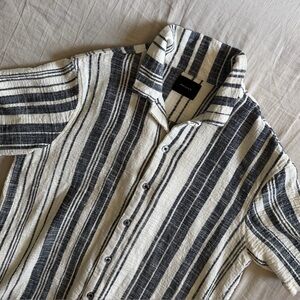 PacSun Woven Camp Shirt white black striped button up summer